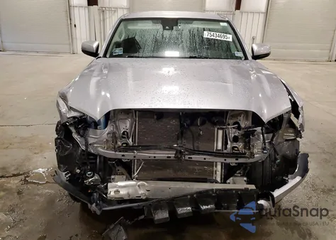 2021 Toyota Tacoma Double Cab z USA, uszkodzony, nr VIN 3TMCZ5AN2MM398311